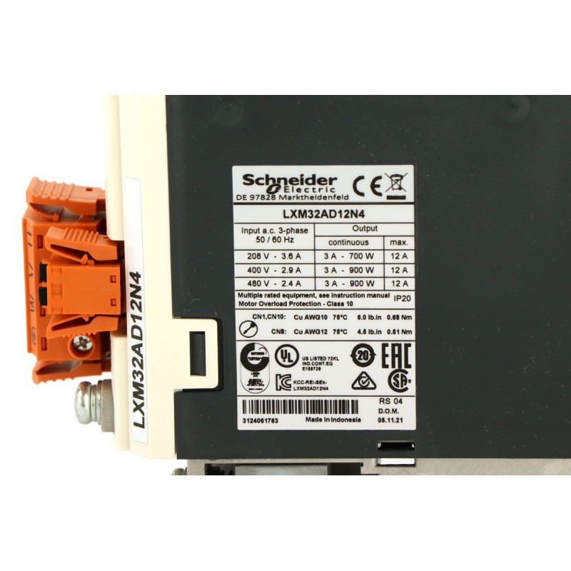 LXM32AD12N4